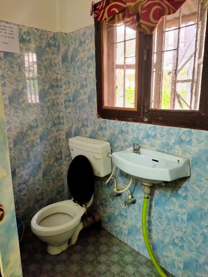 Chandrupal Lodging Guwahati Esterno foto